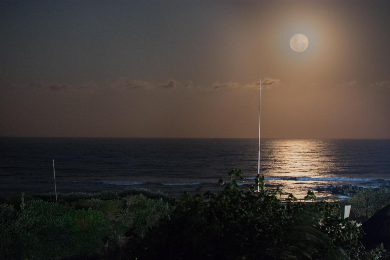 At 4 Umzumbe Beach Apartment, Mangrove Beach Estate Melville  Eksteriør bilde
