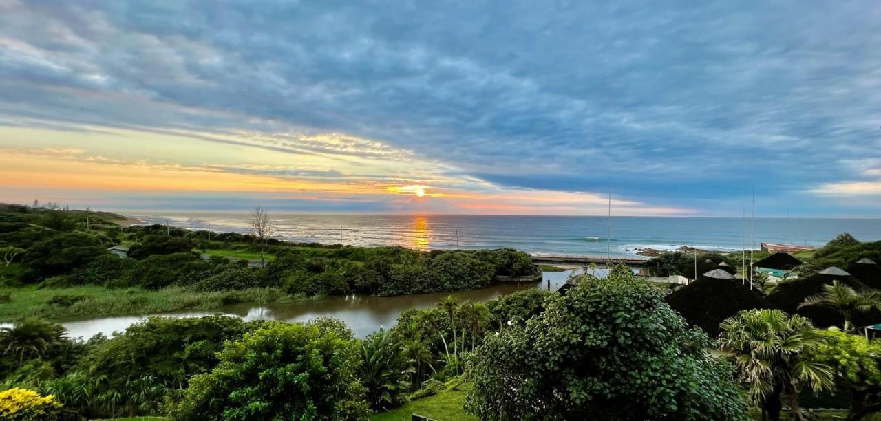 At 4 Umzumbe Beach Apartment, Mangrove Beach Estate Melville  Eksteriør bilde