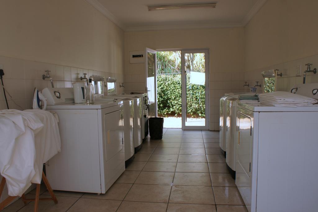 At 4 Umzumbe Beach Apartment, Mangrove Beach Estate Melville  Eksteriør bilde